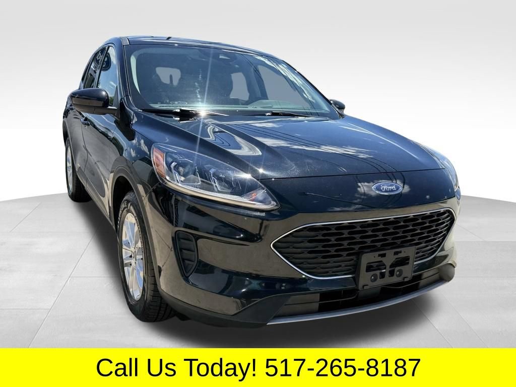 Certified 2021 Ford Escape SE FWD image 1