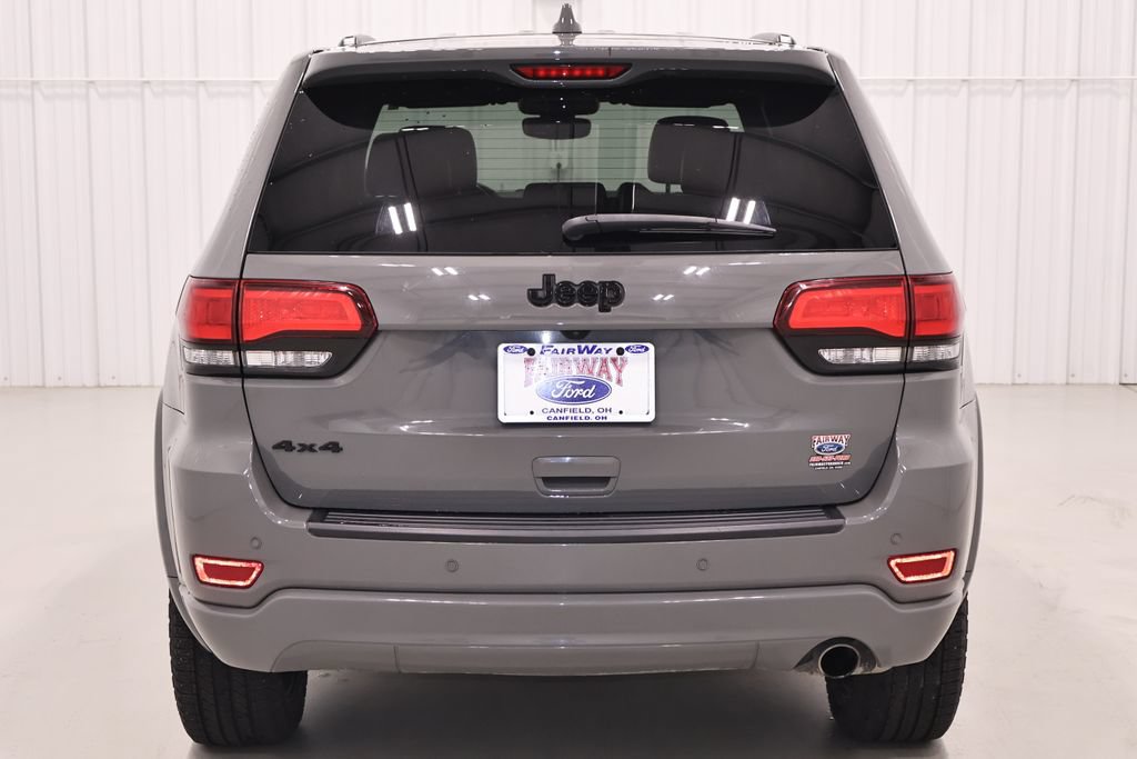 Used 2020 Jeep Grand Cherokee Altitude AWD/4WD image 8