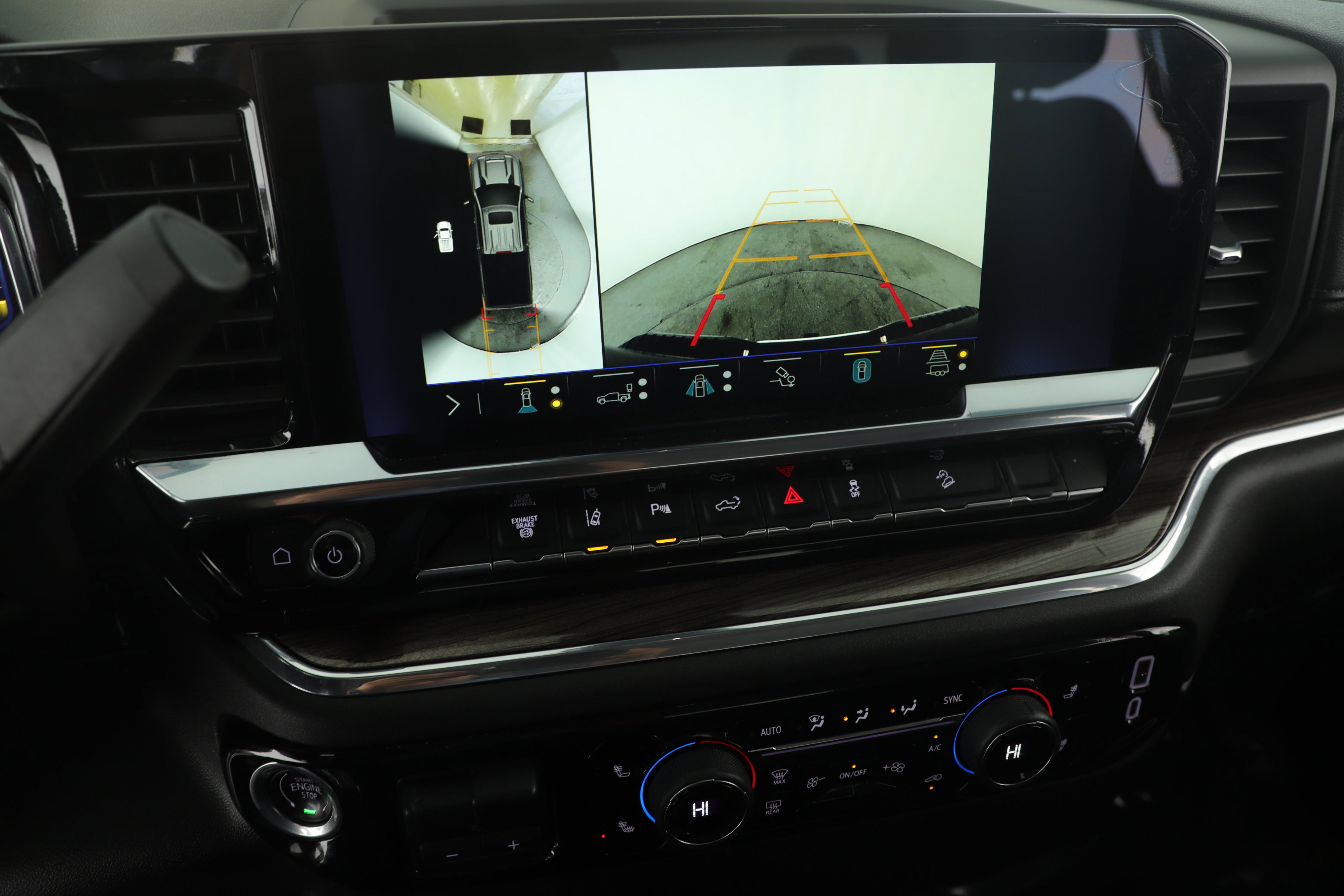 Used 2025 Chevrolet Silverado 2500 LT w/ All Star Edition image 17