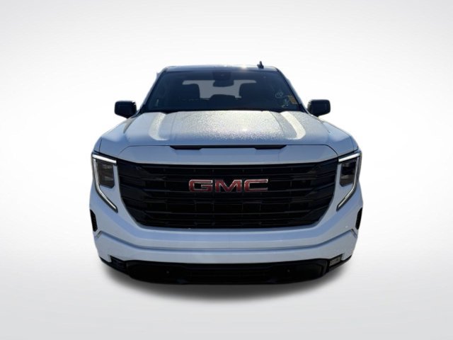 Used 2024 GMC Sierra 1500 Elevation AWD/4WD image 2