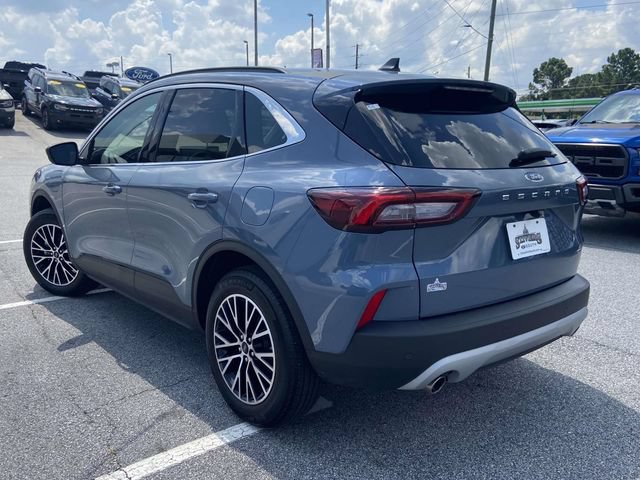 Certified 2025 Ford Escape SE FWD image 5