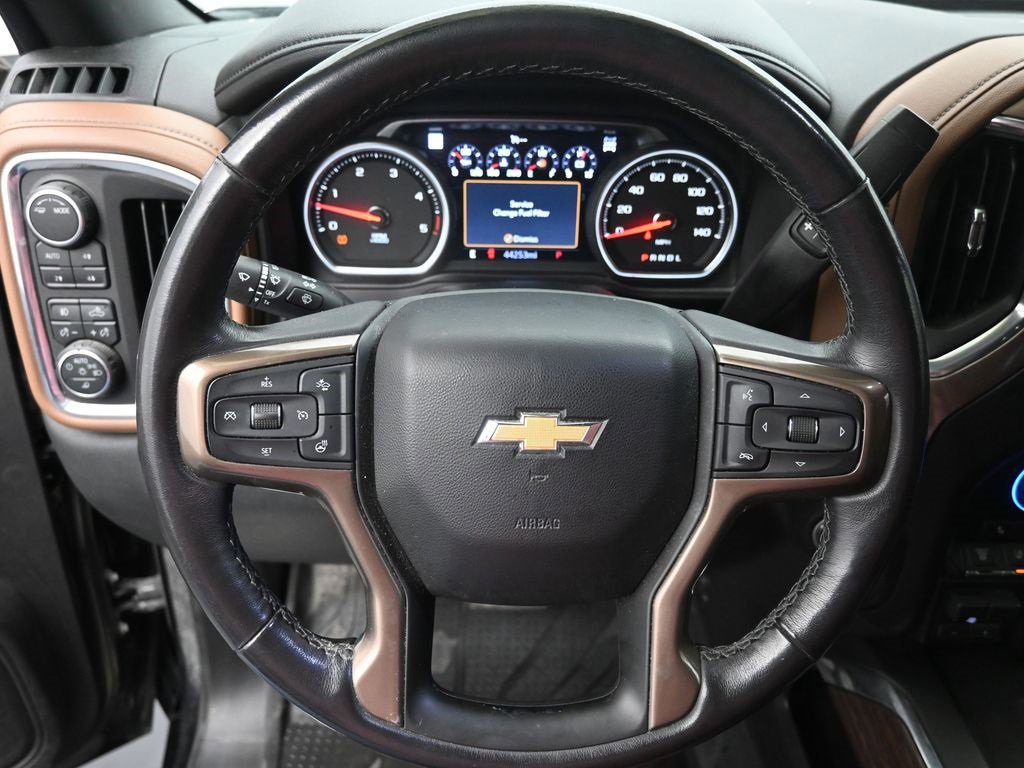 Used 2023 Chevrolet Silverado 3500 High Country image 14