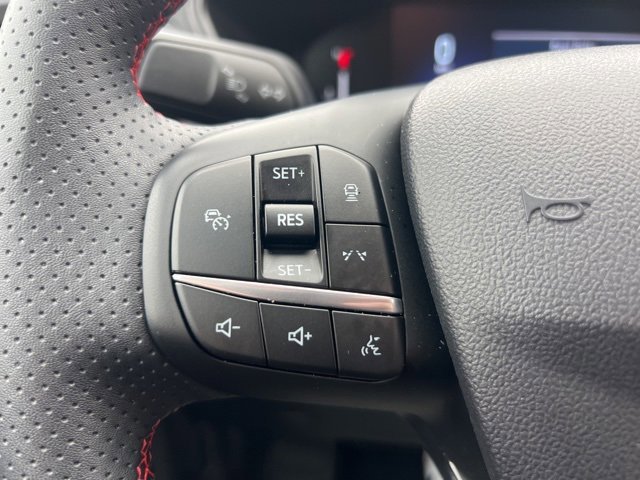 Certified 2024 Ford Escape ST-Line Select w/ Tech Pack #1 image 10