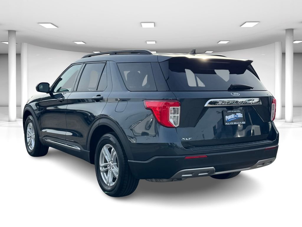 Certified 2023 Ford Explorer XLT w/ Equipment Group 202A image 3