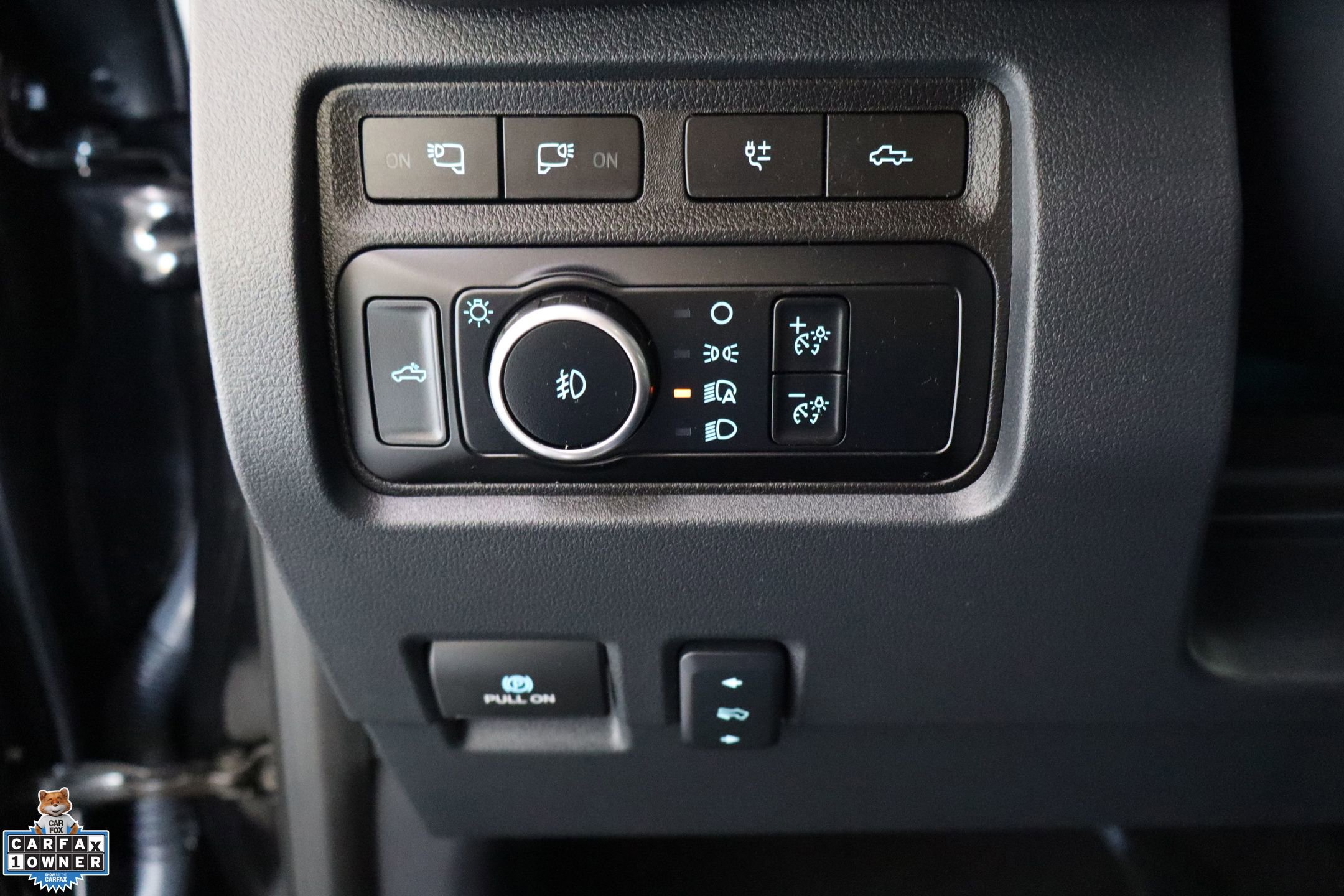 Certified 2024 Ford F350 Platinum image 16