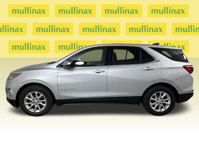 Used 2018 Chevrolet Equinox LT image 2