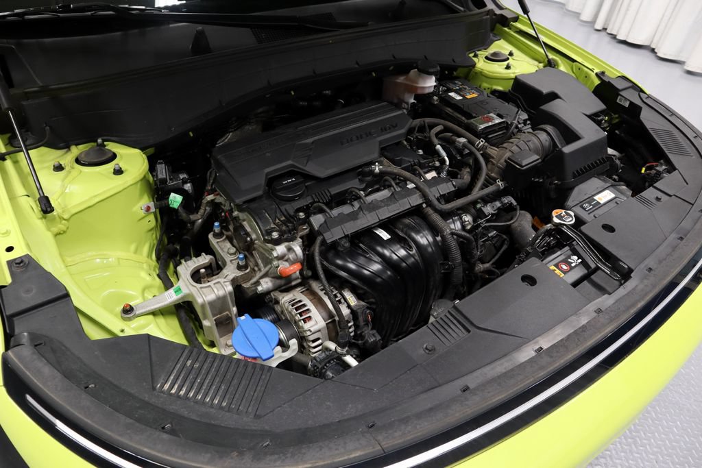Used 2024 Hyundai Kona SEL FWD image 15