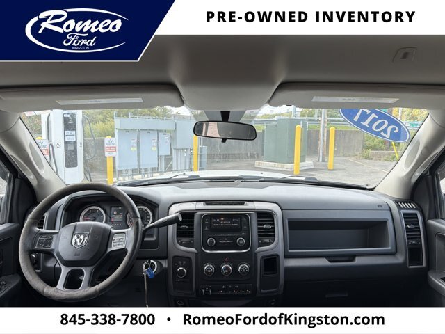 Used 2017 RAM 3500 Tradesman w/ Chrome Appearance Group AWD/4WD image 13