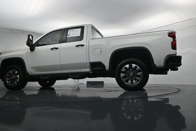 Used 2024 Chevrolet Silverado 2500 Custom w/ Custom Value Package AWD/4WD image 35