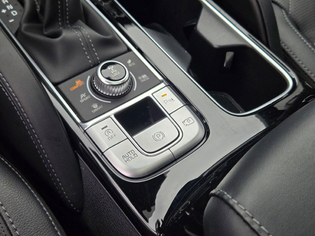 Used 2024 Kia Telluride SX X-Pro image 32