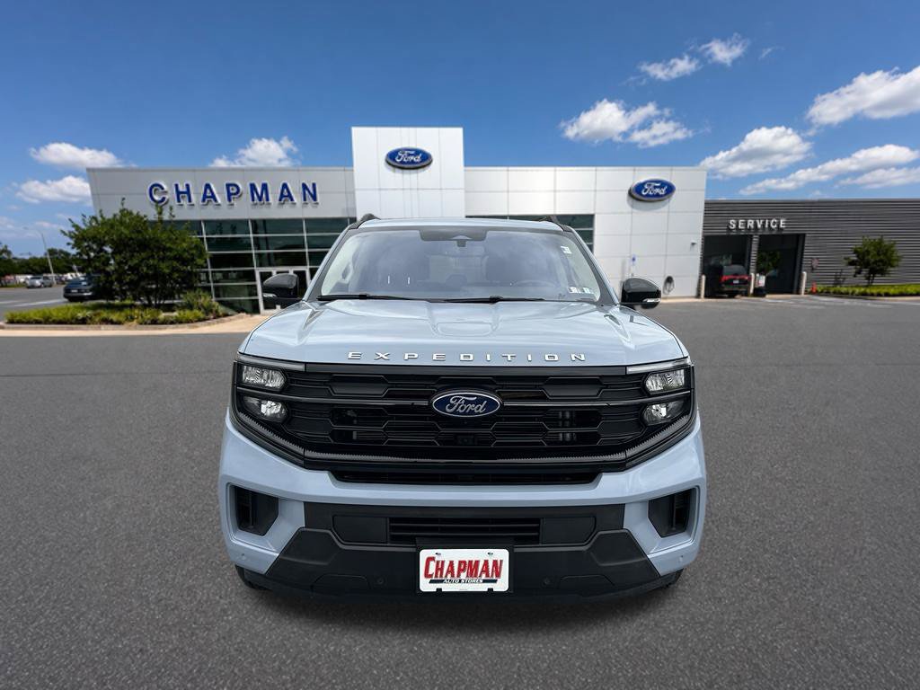 Certified 2025 Ford Expedition Active AWD/4WD image 9