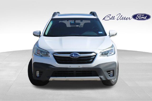 Used 2020 Subaru Outback Limited XT w/ Popular Package #2 AWD/4WD image 2