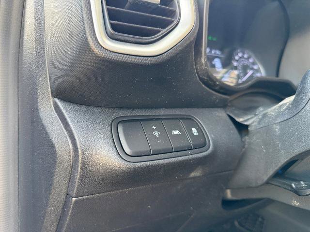 Used 2022 Hyundai Venue SEL image 18