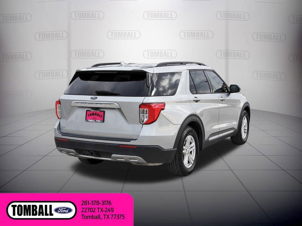 Certified 2020 Ford Explorer XLT w/ Equipment Group 202A image 5