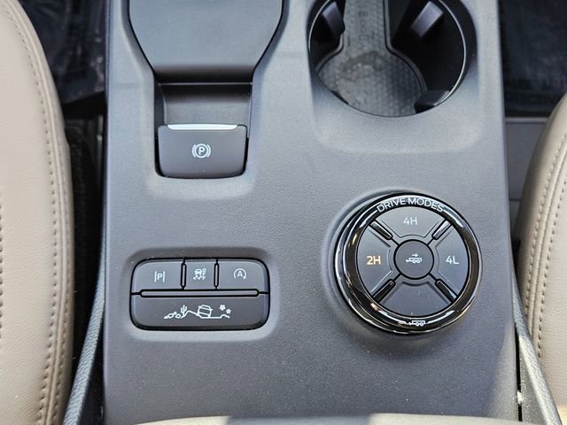 Certified 2024 Ford Ranger Lariat w/ FX4 Off-Road Package image 18