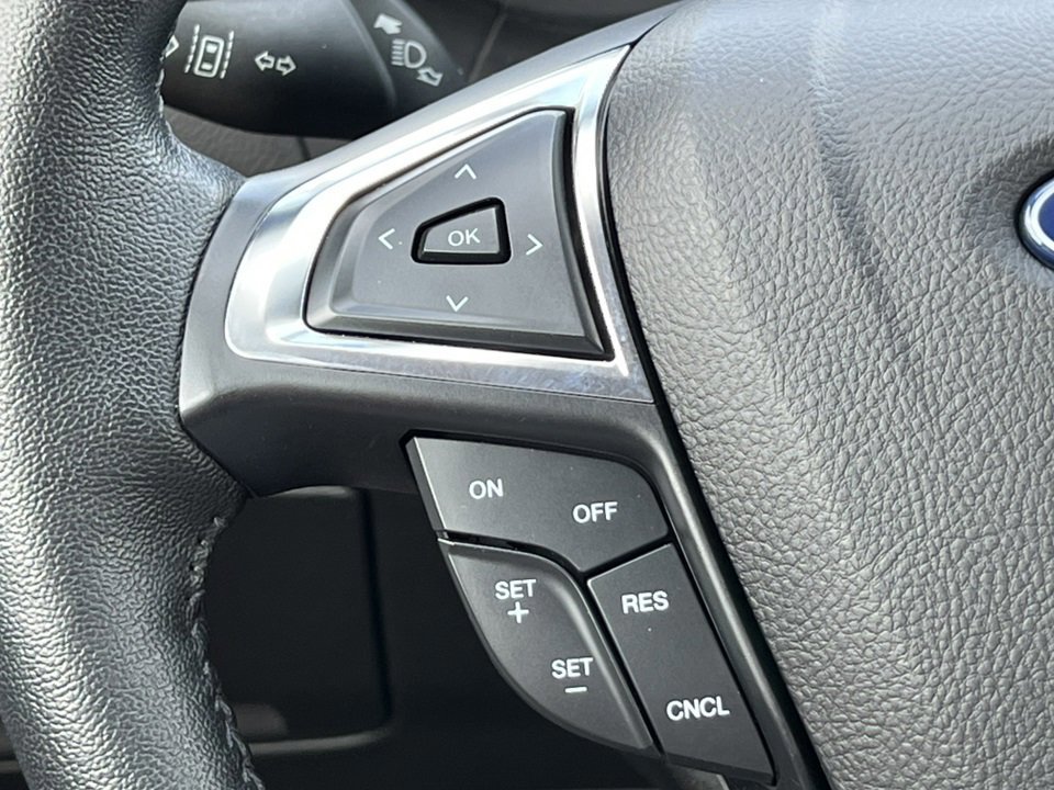 Certified 2022 Ford Edge SEL w/ Convenience Package image 24