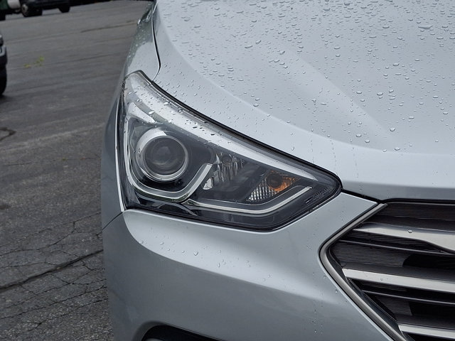 Used 2018 Hyundai Santa Fe Sport FWD image 10