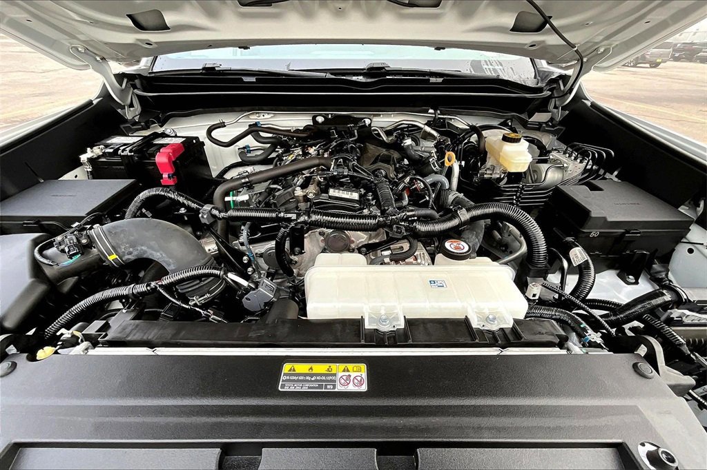 Used 2024 Toyota Tacoma SR image 10