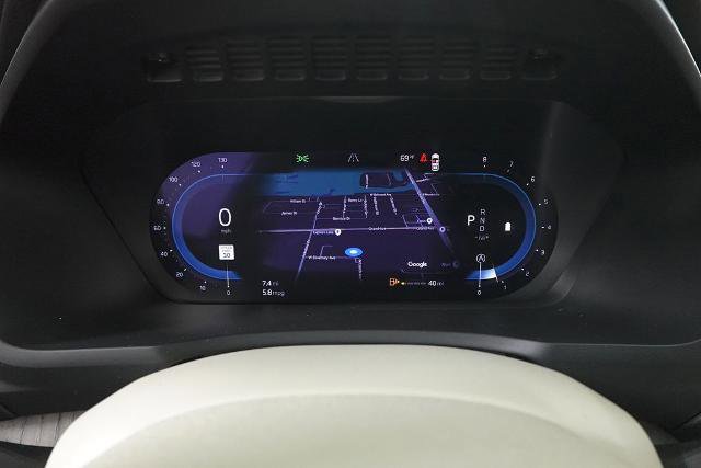 Used 2023 Volvo XC90 B6 Ultimate w/ Protection Package Premier image 15