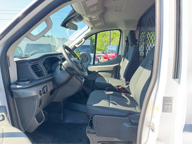 Certified 2025 Ford Transit 250 Low Roof w/ Exterior Upgrade Package RWD image 13