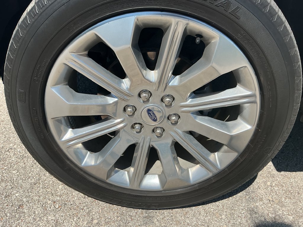 Certified 2023 Ford F150 Limited AWD/4WD image 8