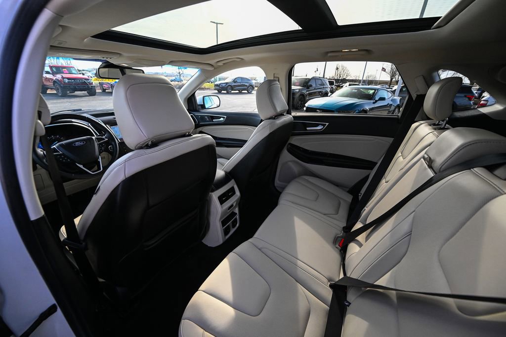 Certified 2020 Ford Edge Titanium w/ Equipment Group 301A image 25