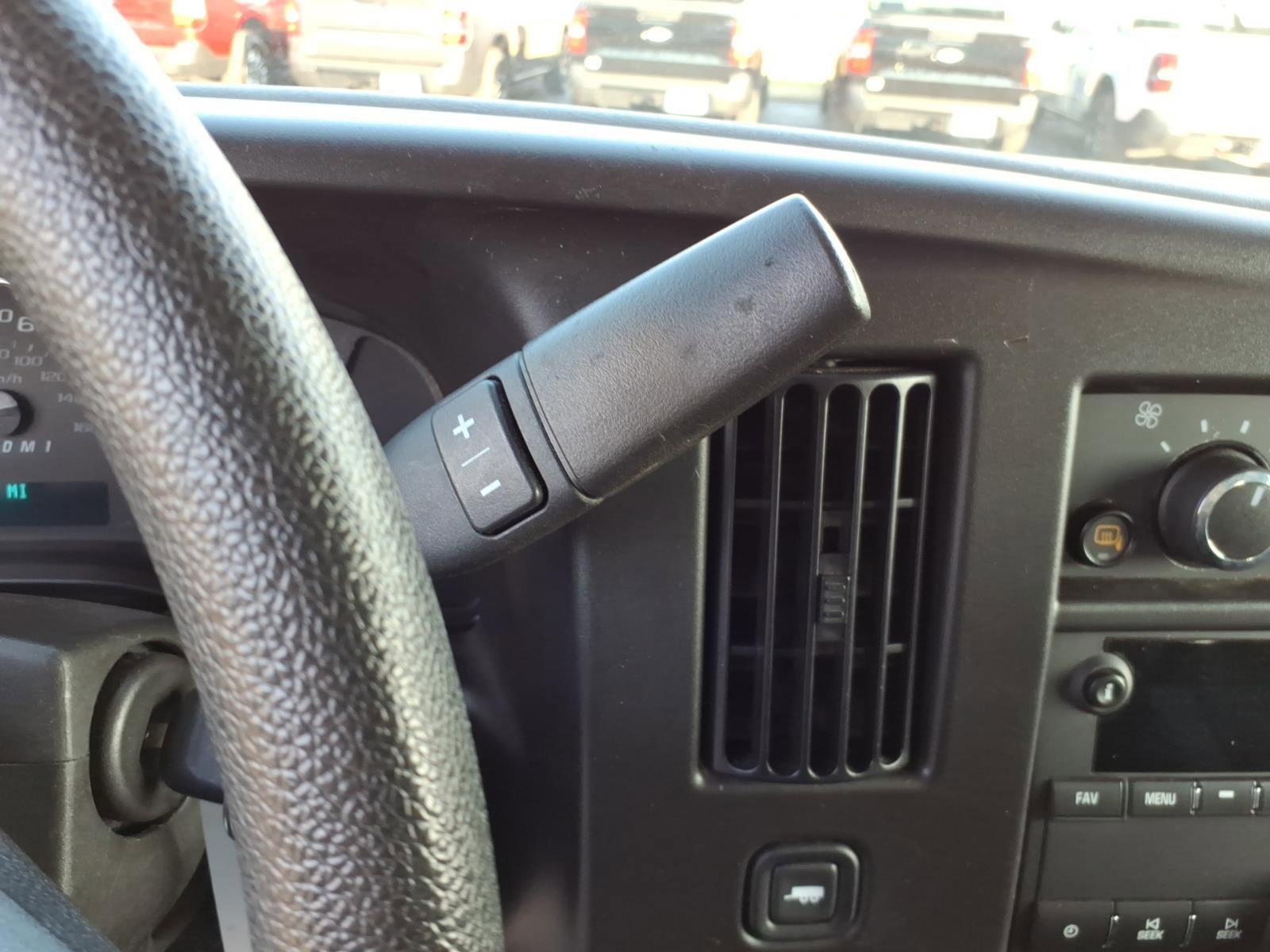 Used 2024 Chevrolet Express 2500 w/ Driver Convenience Package image 17