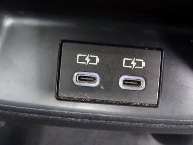 Used 2025 Toyota Corolla LE FWD image 10