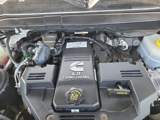 Used 2021 RAM 2500 Laramie AWD/4WD image 9