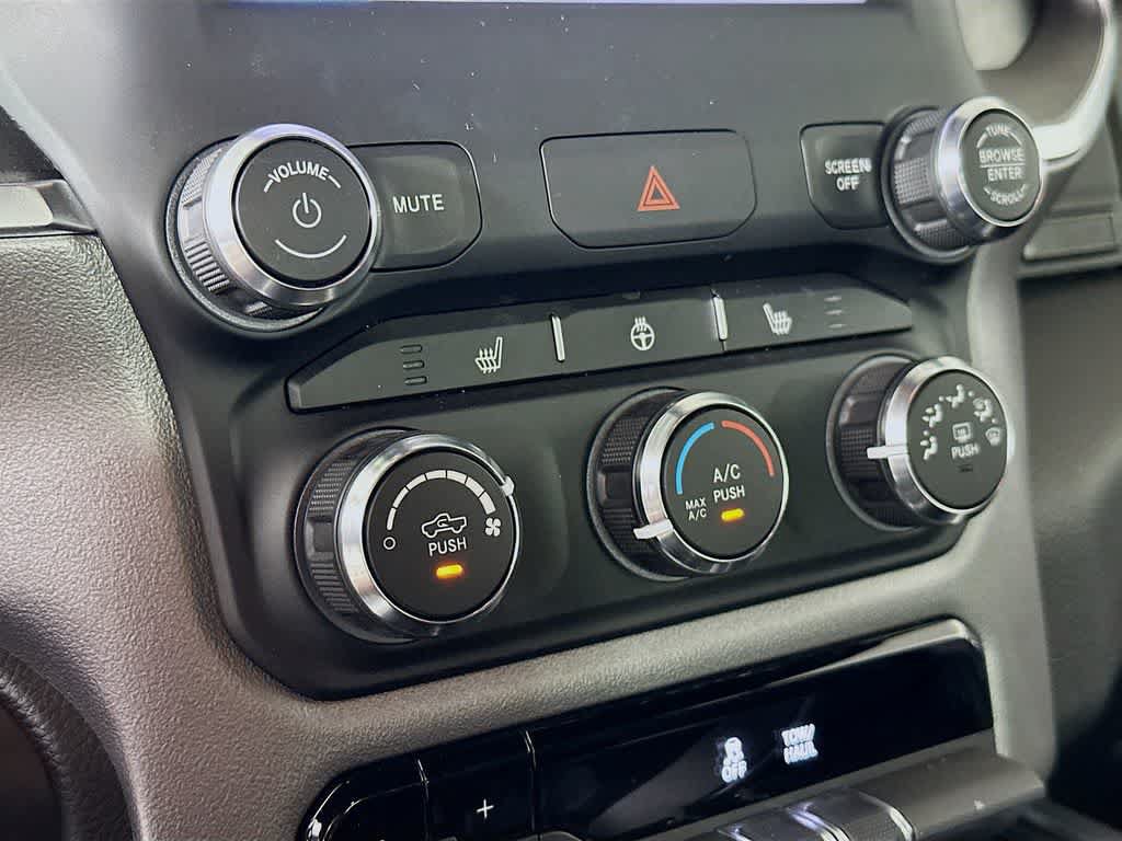 Used 2024 RAM 1500 Big Horn AWD/4WD image 18