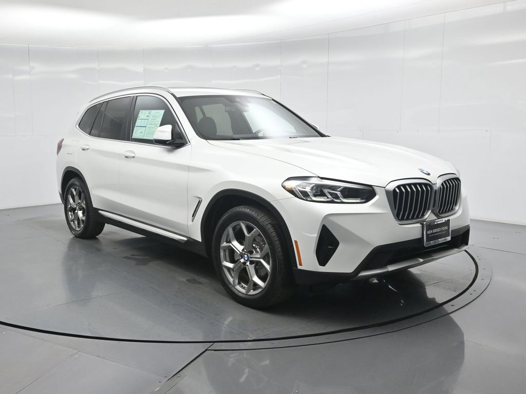 Used 2023 BMW X3 sDrive30i image 1