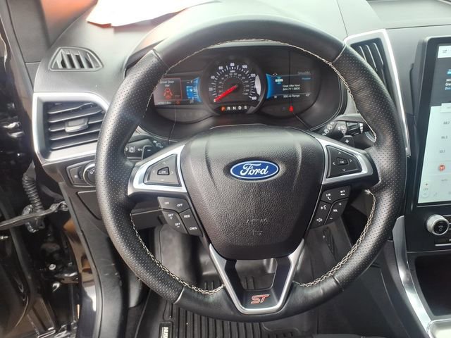 Certified 2022 Ford Edge ST image 16