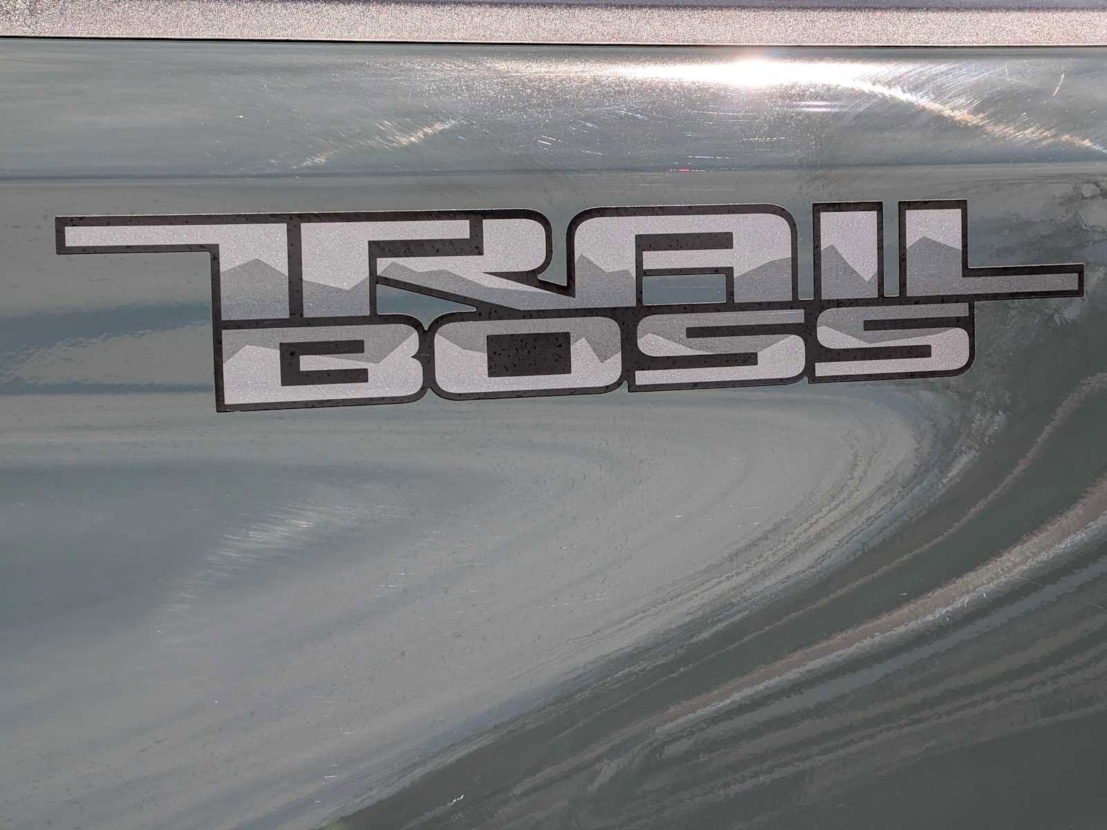 Used 2025 Chevrolet Silverado 2500 LT w/ Trail Boss Package image 15