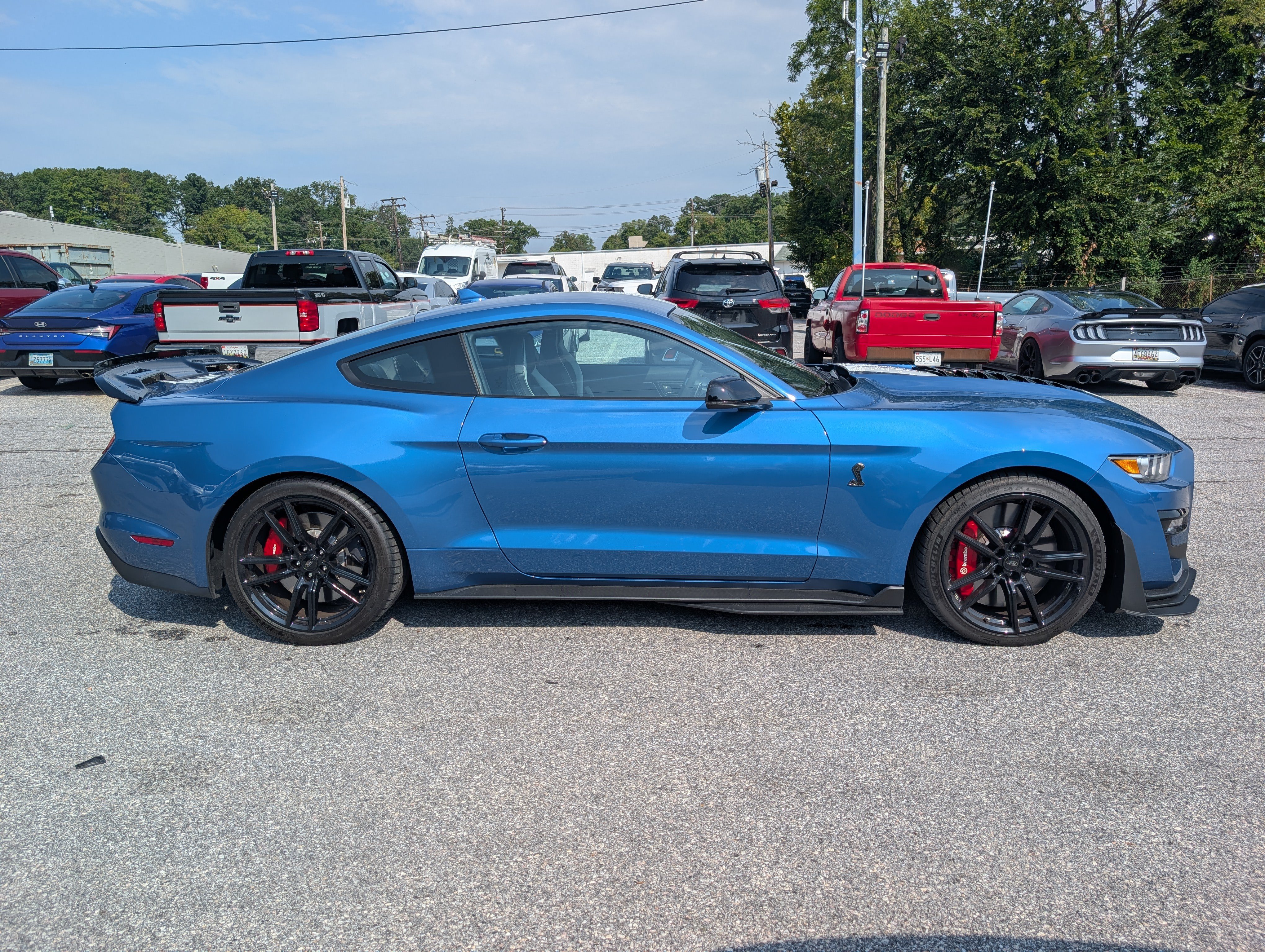 Certified 2020 Ford Mustang Shelby GT500 w/ Technology Package RWD image 8