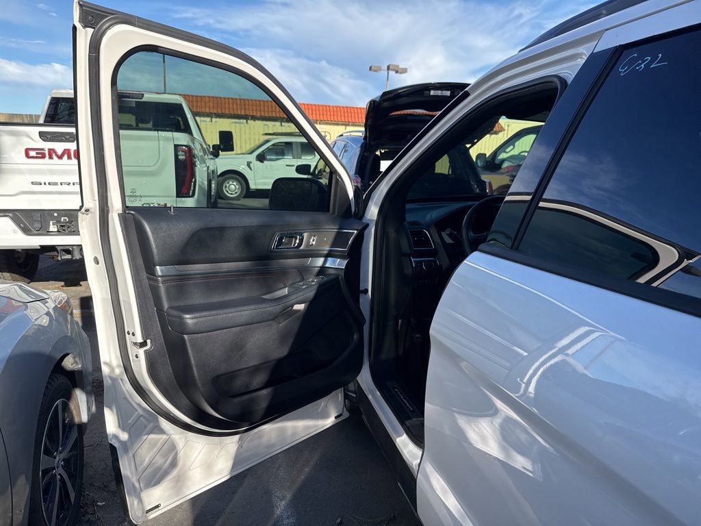 Certified 2019 Ford Explorer Sport image 9