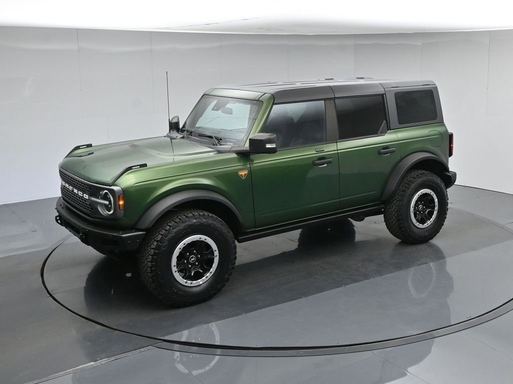 Certified 2023 Ford Bronco Badlands w/ Sasquatch Package AWD/4WD image 46