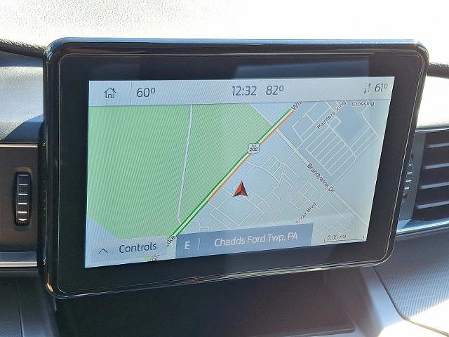 Certified 2022 Ford Explorer XLT w/ Equipment Group 202A image 19