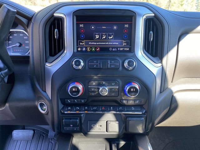 Used 2020 GMC Sierra 1500 SLT w/ SLT Premium Plus Package image 29