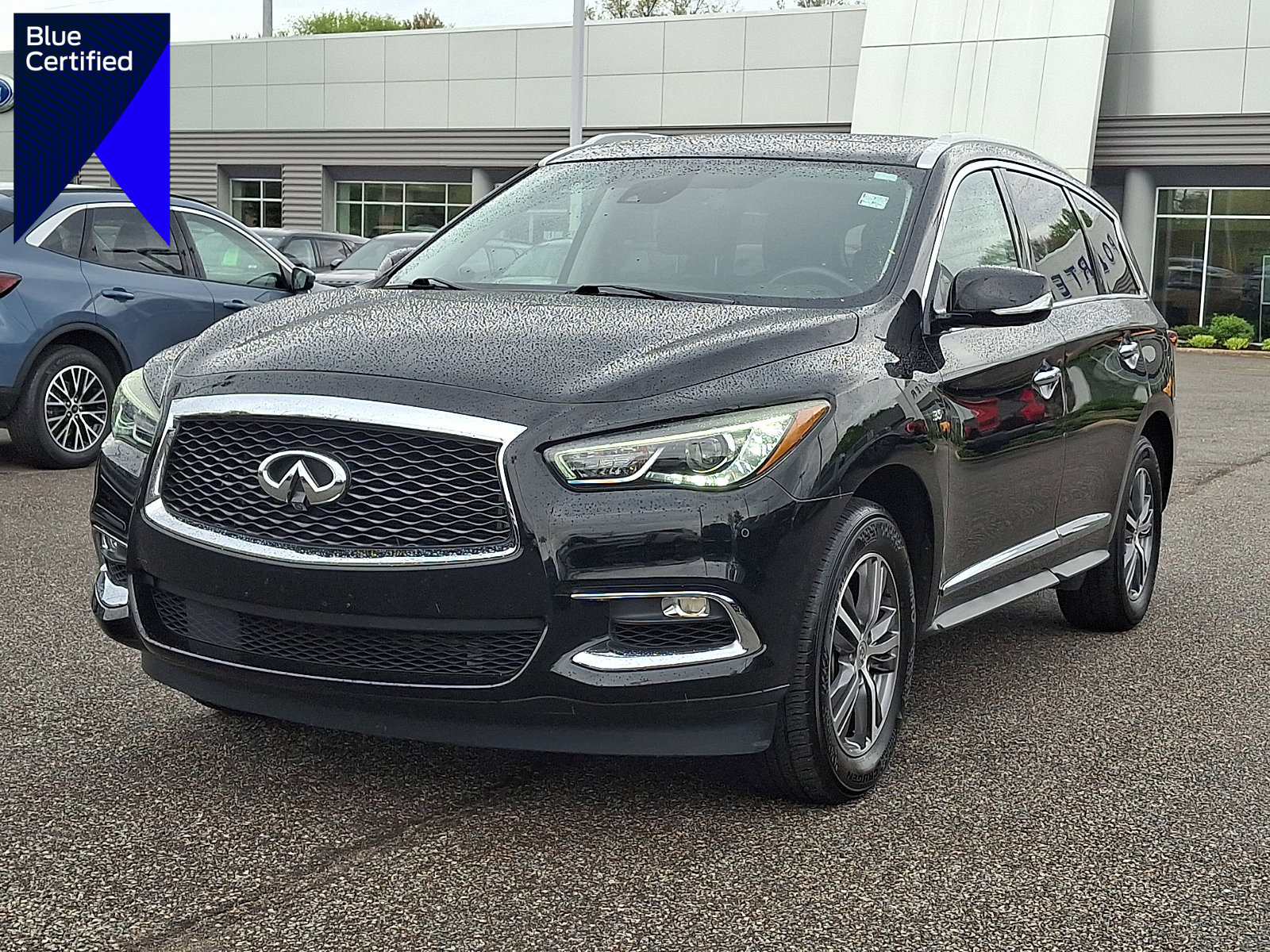 Used 2020 INFINITI QX60 Luxe w/ Essential Package image 1