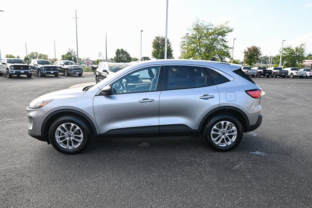Certified 2022 Ford Escape SE image 5