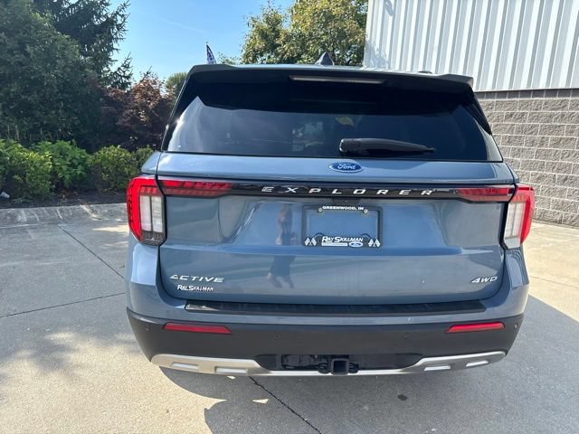 Certified 2025 Ford Explorer Active w/ Active Comfort Package AWD/4WD image 8
