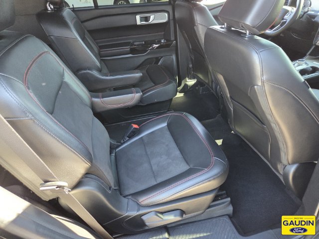 Certified 2023 Ford Explorer ST-Line w/ Class IV Trailer Tow Package RWD image 16