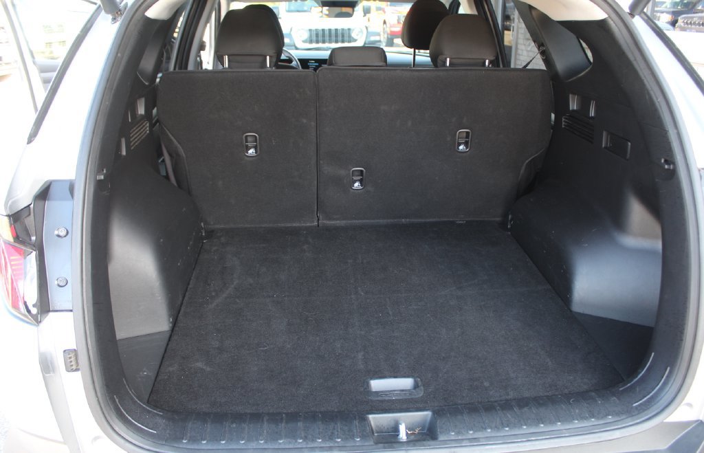 Used 2025 Hyundai Tucson SEL FWD image 32