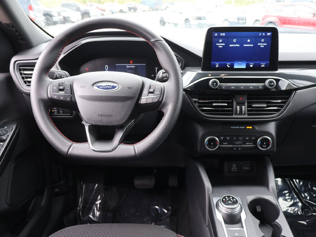 Certified 2025 Ford Escape ST-Line AWD/4WD image 18