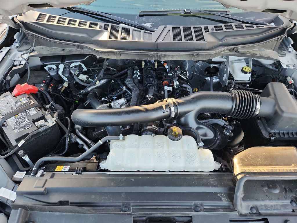 Certified 2025 Ford F150 XLT w/ Equipment Group 301A Standard image 20