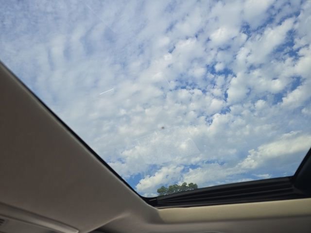 Certified 2018 Ford Escape Titanium w/ Ford Safe & Smart Package FWD image 15