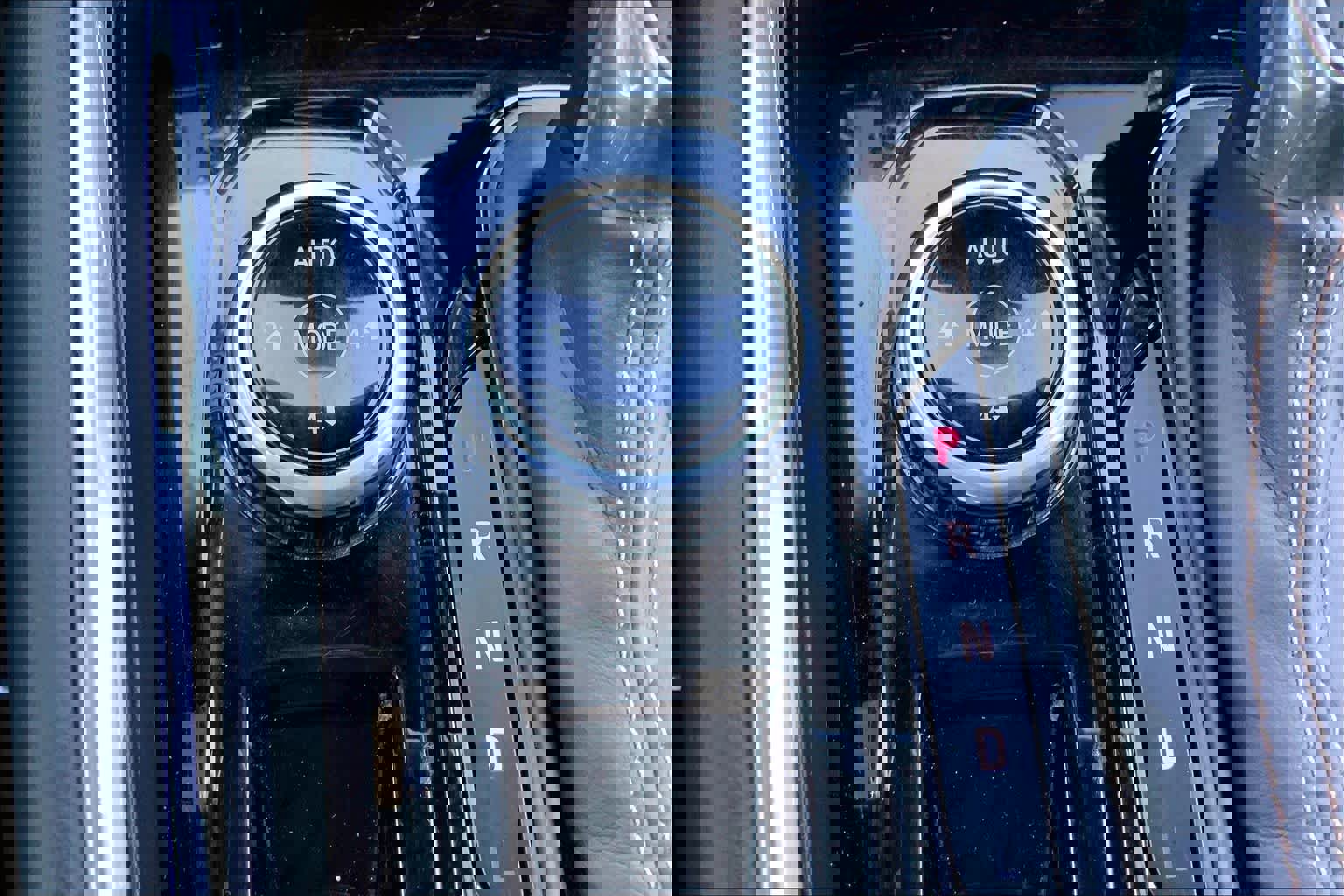 Used 2024 GMC Canyon AT4 image 35