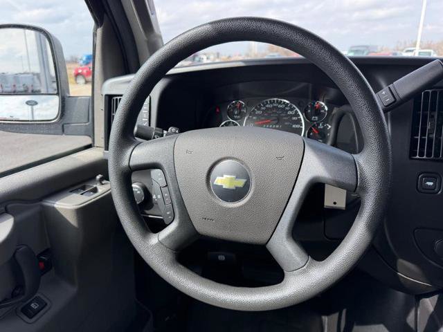 Used 2022 Chevrolet Express 3500 LS image 11