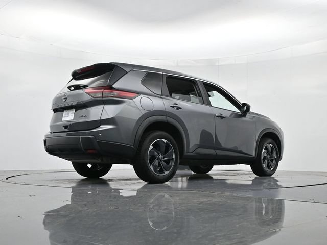 Used 2024 Nissan Rogue SV AWD/4WD image 31