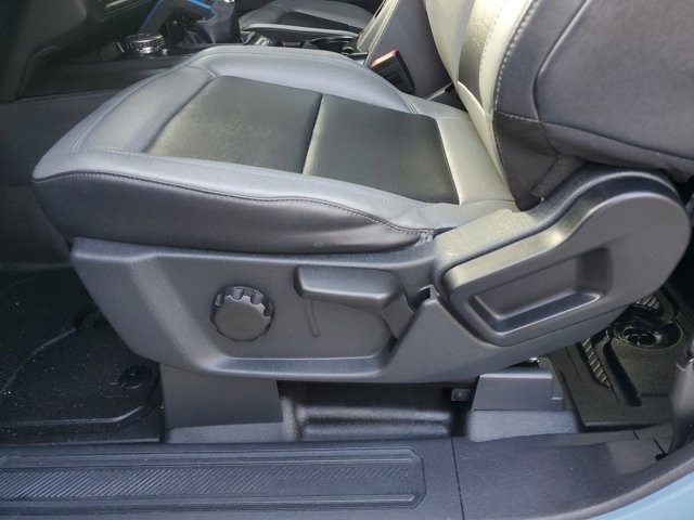 Certified 2022 Ford Bronco Black Diamond image 11